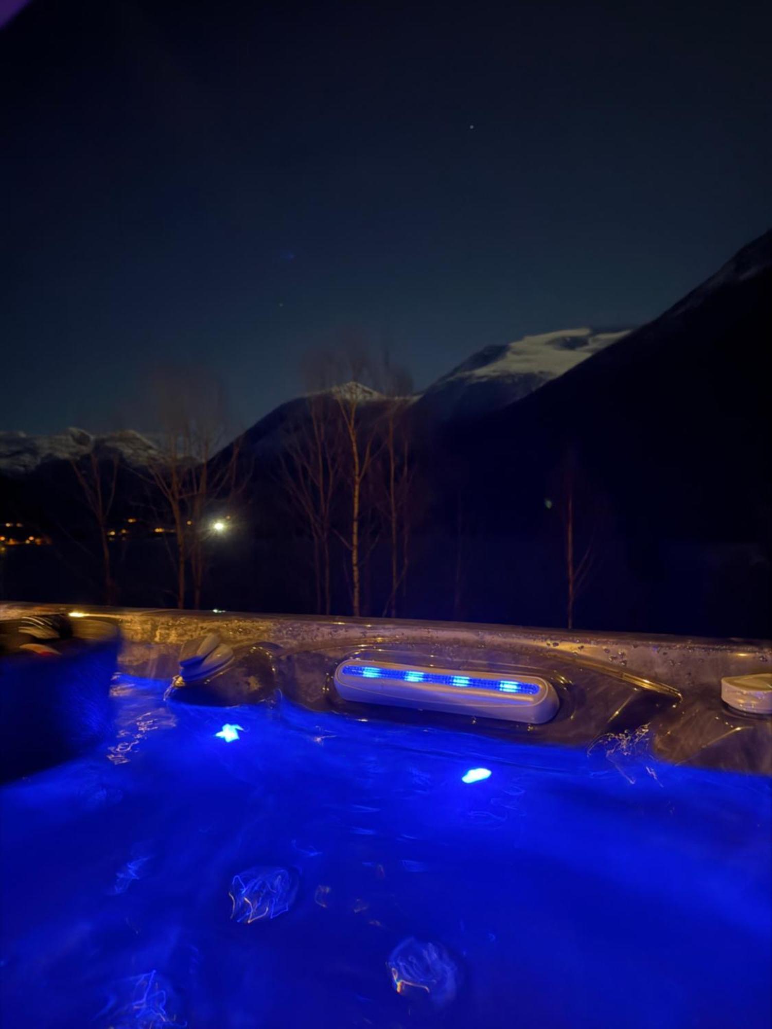Ferienhaus Tenna 48 Stryn